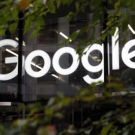 Corte rusa multa a Google y Meta por contenido prohibido