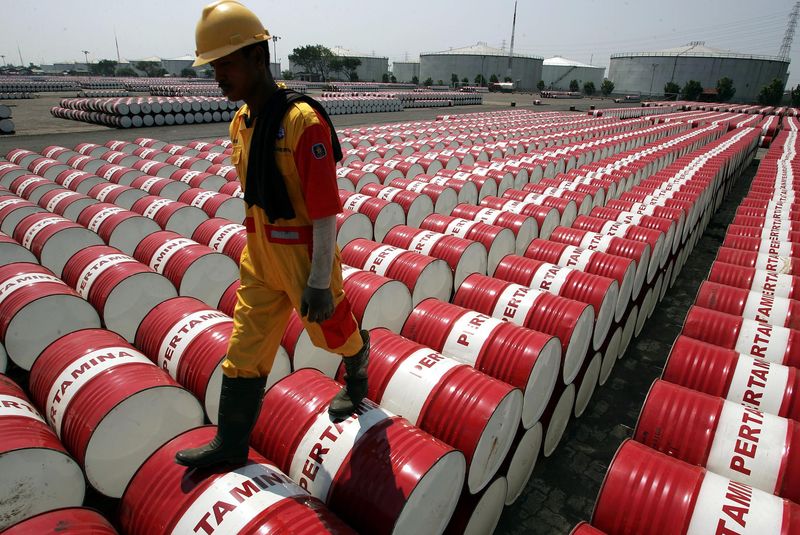 Petróleo de Texas pierde un 0,8 % y cierra en 70,73 dólares el barril