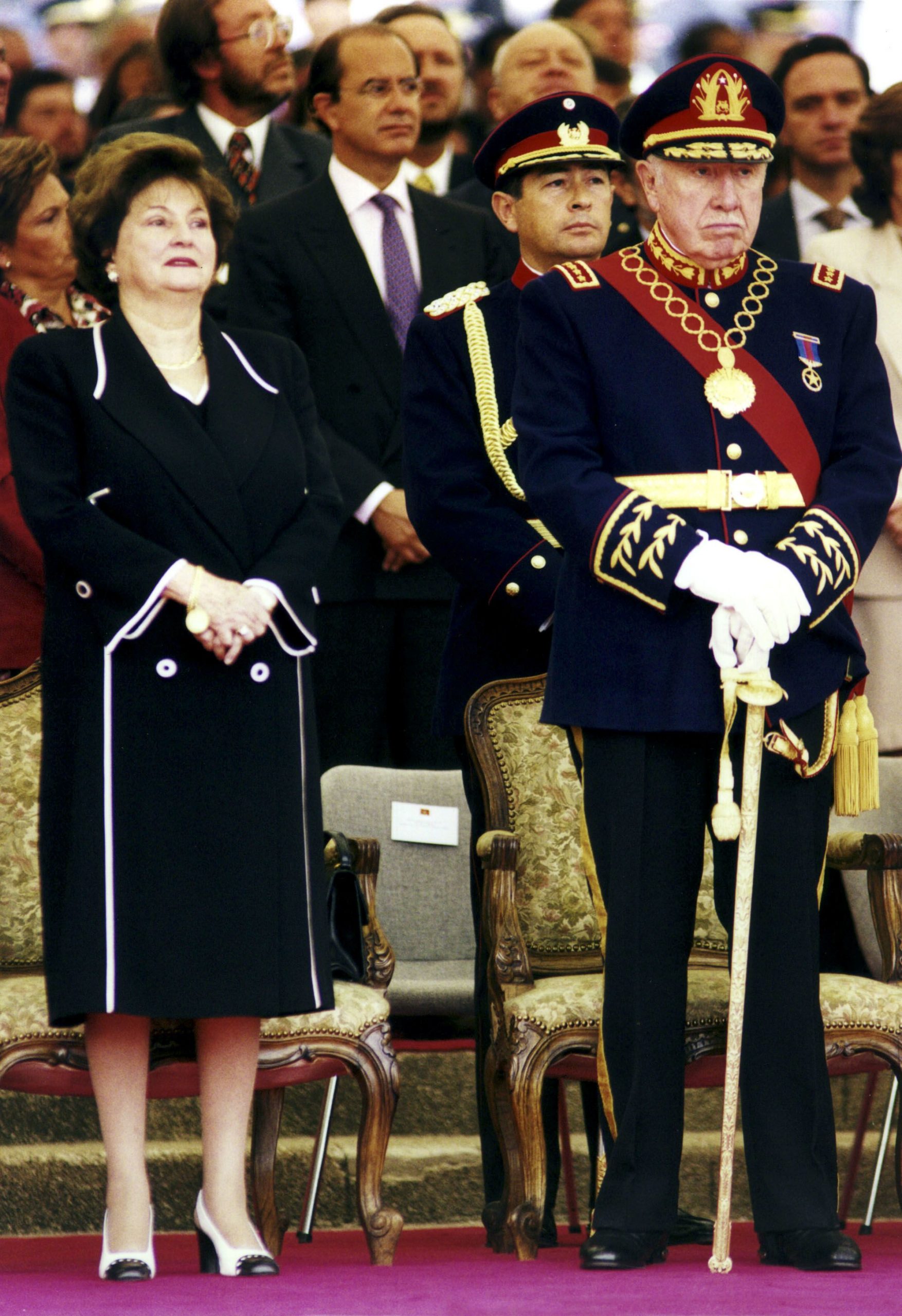Muere Lucía Hiriart, viuda del dictador chileno Augusto Pinochet
