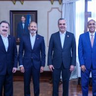 Claro Dominicana lanza en el Palacio Nacional la primera red 5G del país