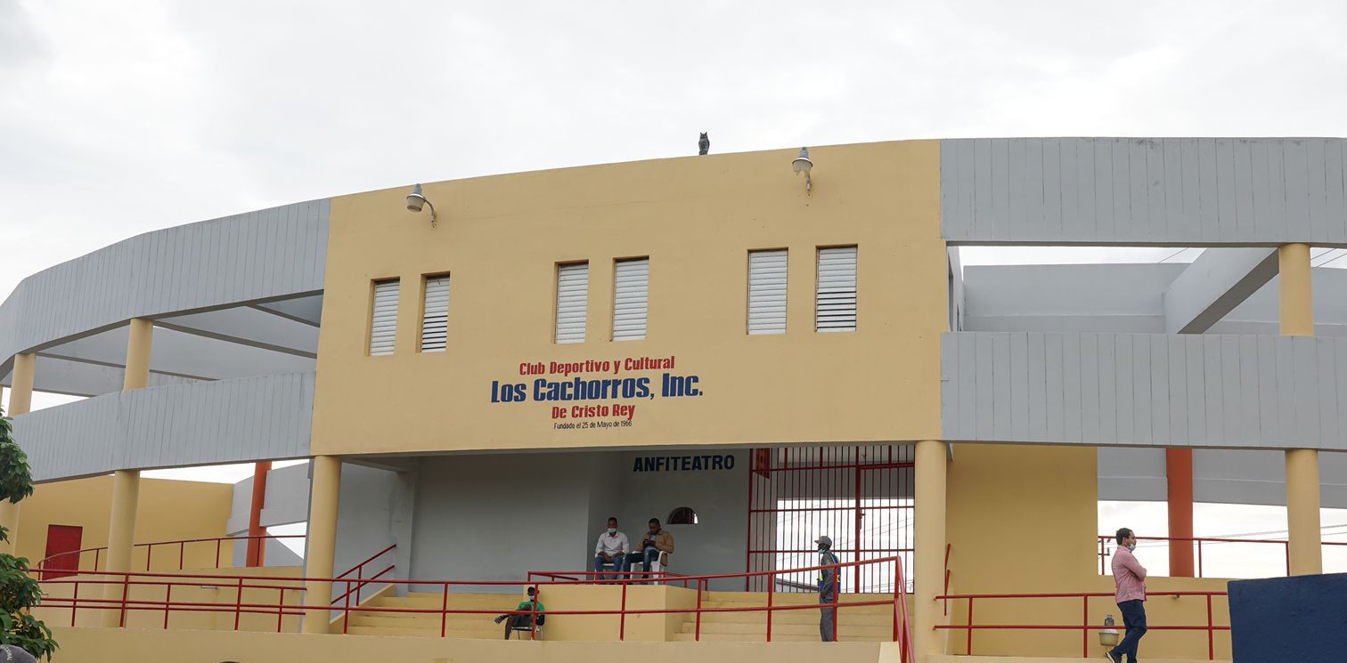 Gobierno entrega completamente remozado el "Club Los Cachorros" de Cristo Rey