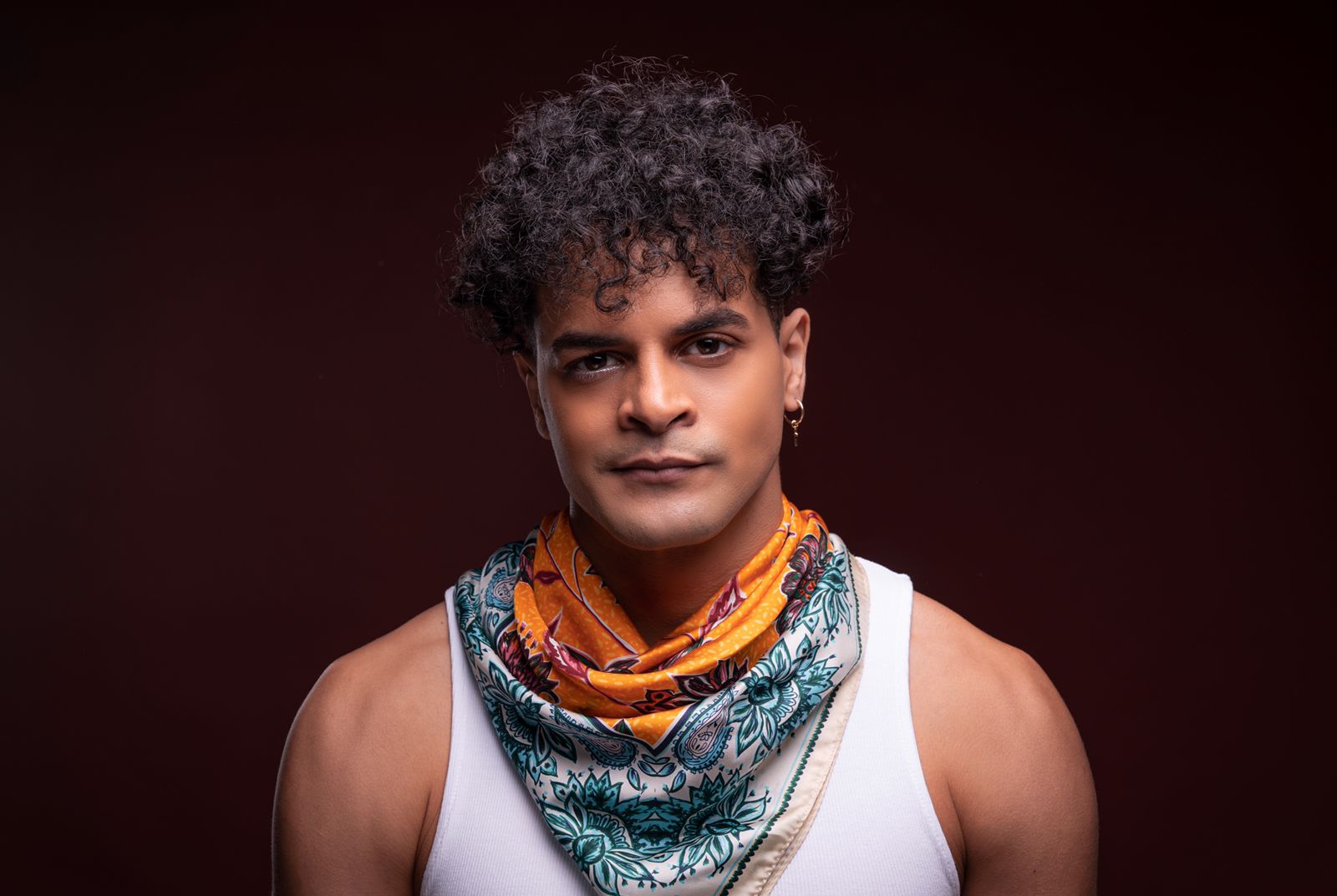 JJ Sánchez lanza sencillo “Party Girl” 