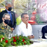 Abinader, anunció este jueves una serie de medidas en beneficio de los generales y almirantes retirados de las Fuerzas Armadas Dominicana