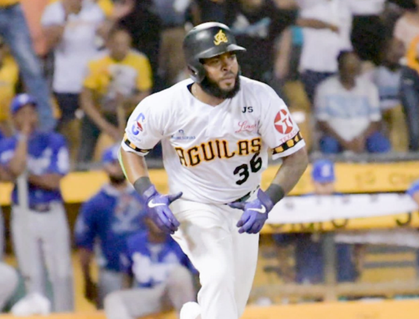 Santiago: Águilas se desquitan y dejan a los Tigres en el terreno