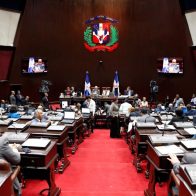 Diputados aprueban Presupuesto General para 2022 por 1.214 billones de pesos