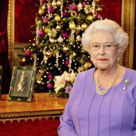 La reina Isabel II da positivo al coronavirus