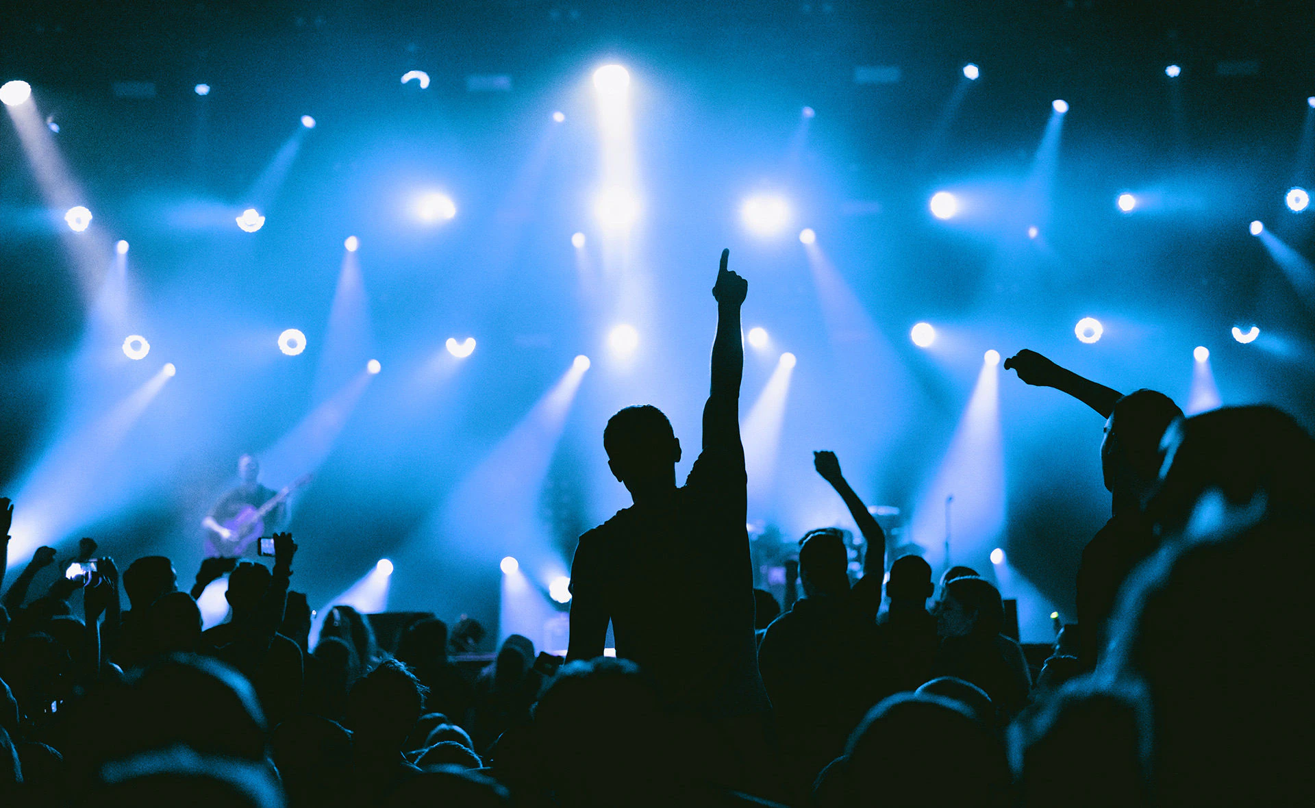 Recomiendan llevar medicamentos a concierto si padece alguna enfermedad