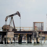 Petróleo de Texas baja un 1,3 % y cierra en 91,59 dólares