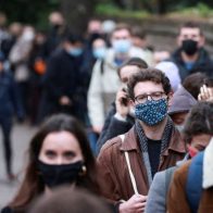 España pide gestionar el Covid como una epidemia de gripe