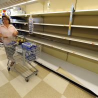 Ómicron vacía las estanterías de los supermercados en EE.UU.