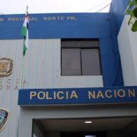 Apresan a dos acusados de atraco en Santiago