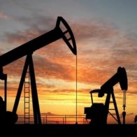 Petróleo de Texas baja un 1,3 % y se sitúa en 101,96 dólares el barril