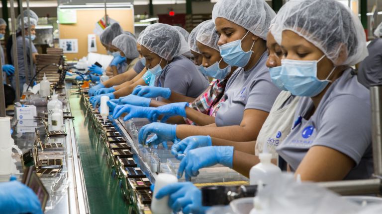 Informan exportaciones de zonas francas superaron los 7,000 millones de dólares