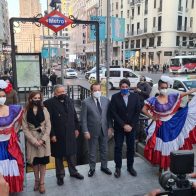 Banreservas inaugura mural con los signos dominicanos en el metro de Madrid