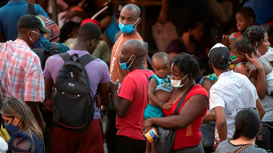Detienen a 36 migrantes haitianos que desembarcaron en Bahamas