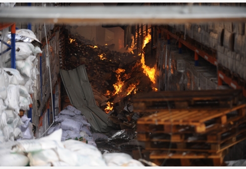 Abuela y su nieto mueren calcinados al incendiarse residencia en que vivían en La Zurza
