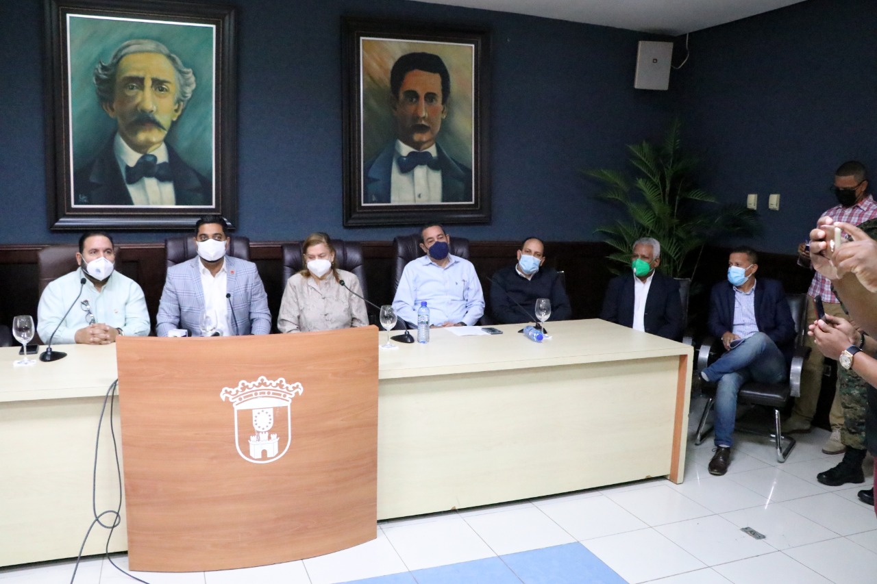 Posponen carnaval de La Vega por contagios de la COVID-19