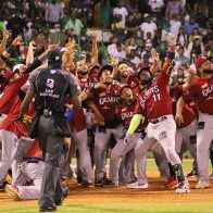 Gigantes toman control de la serie final con fiesta de palos en SPM