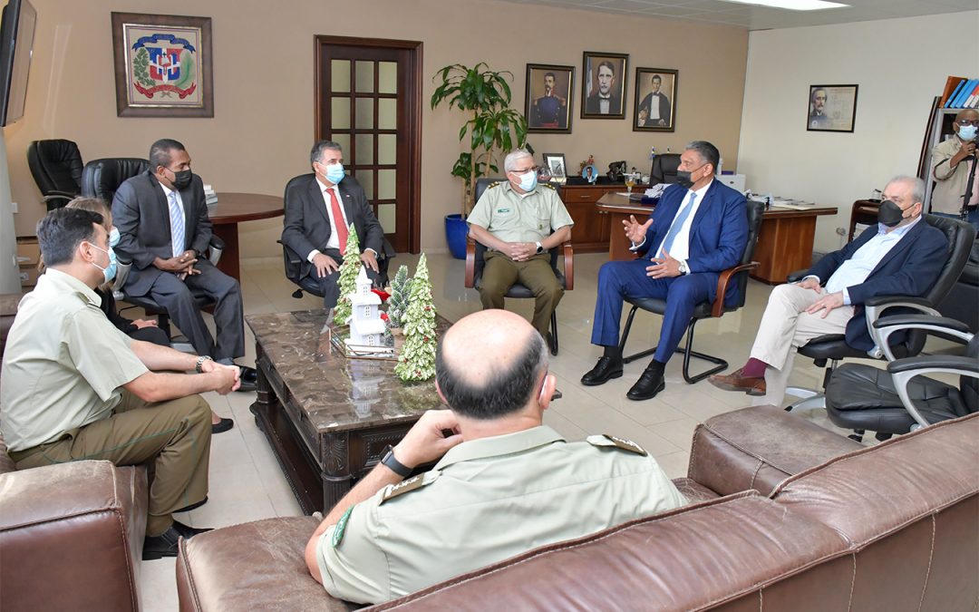 Gobierno busca acuerdo "práctico" con Carabineros para reforma de la Policía