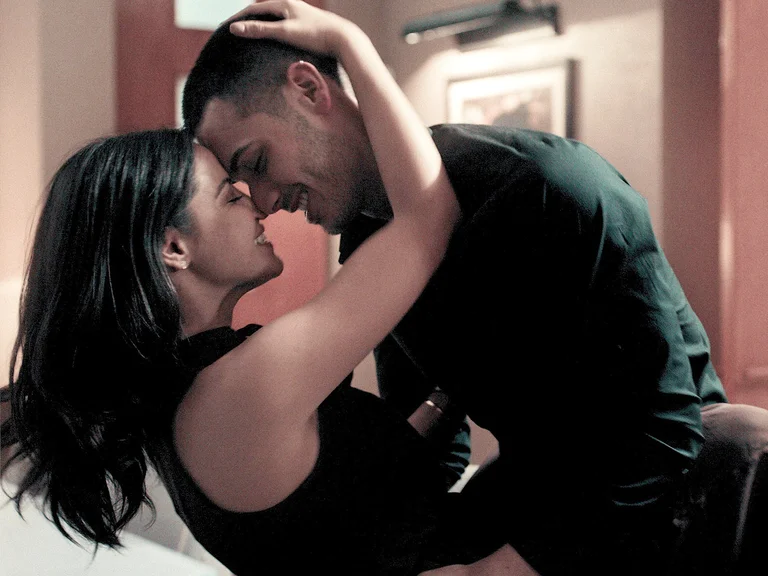 La serie mexicana “Oscuro deseo” vuelve más explosiva en su segunda temporada