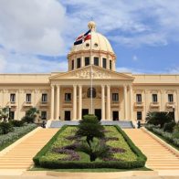 Decreto: Instituciones públicas encargadas de programas de alimentación solo deberán adquirir bienes producidos por MIPYMES