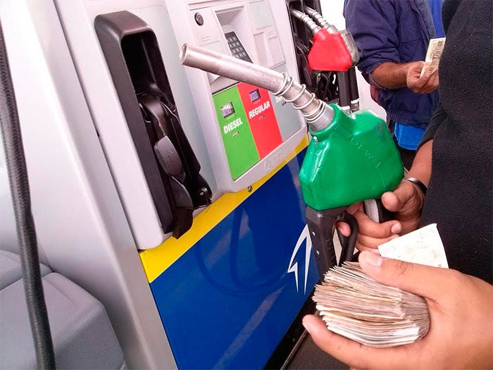 Precio de todos los combustibles se mantienen sin variación