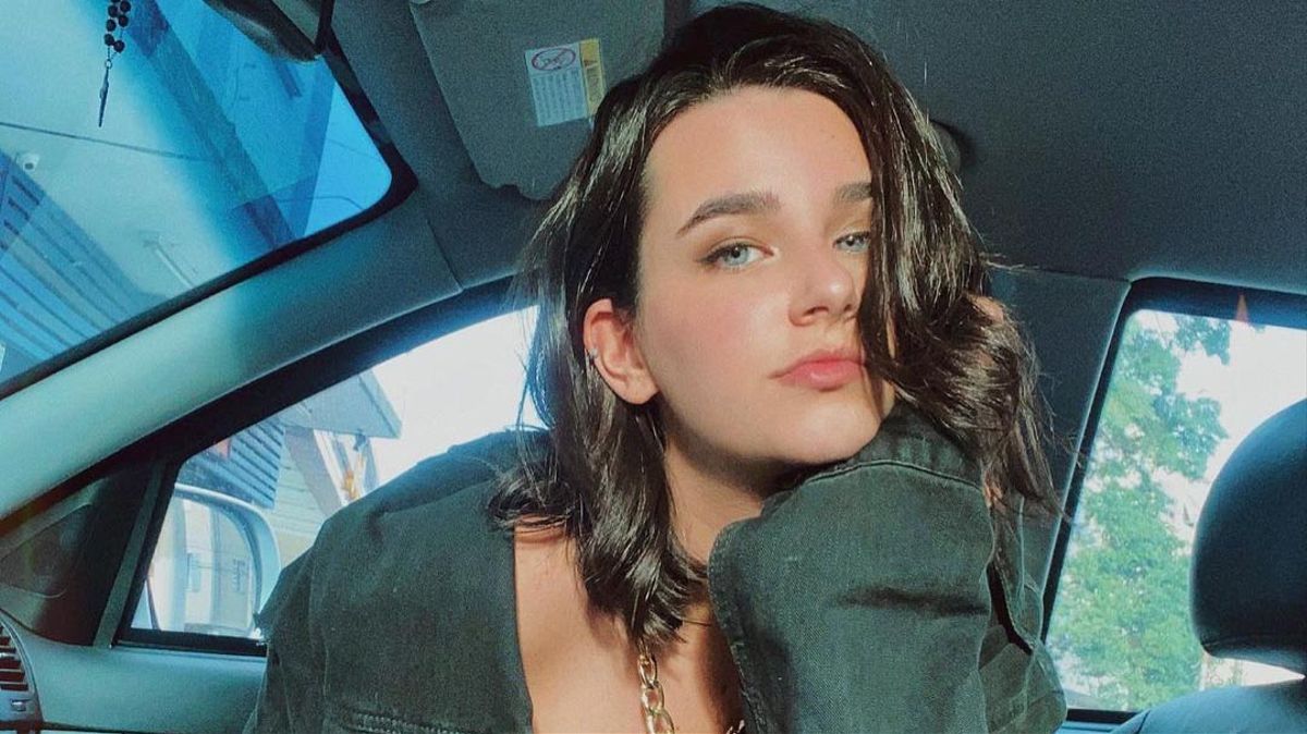 Muere modelo brasileña de 18 años por Covid-19