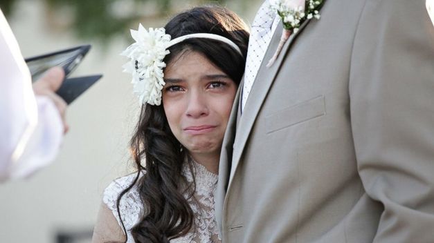 Diputados aprueban ley que prohíbe matrimonios y uniones de menores de 18 años en Bolivia