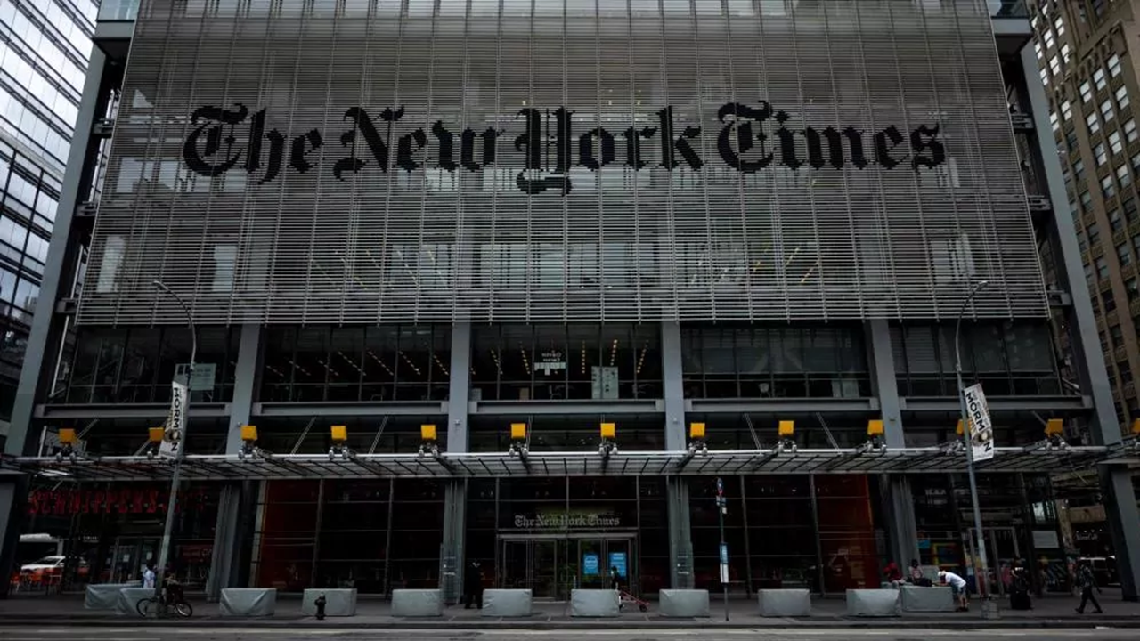 El New York Times contrata a periodistas despedidos del Post para su cobertura deportiva