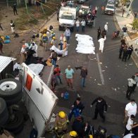Un inspector de Migración involucrado en red que traficó víctimas de la tragedia en Chiapas