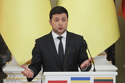 Zelenski asegura que Ucrania ha hecho "descarrilar" el plan de ataque ruso