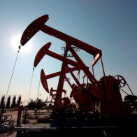 Petróleo Brent sube un 4 %, hasta 108,78 dólares