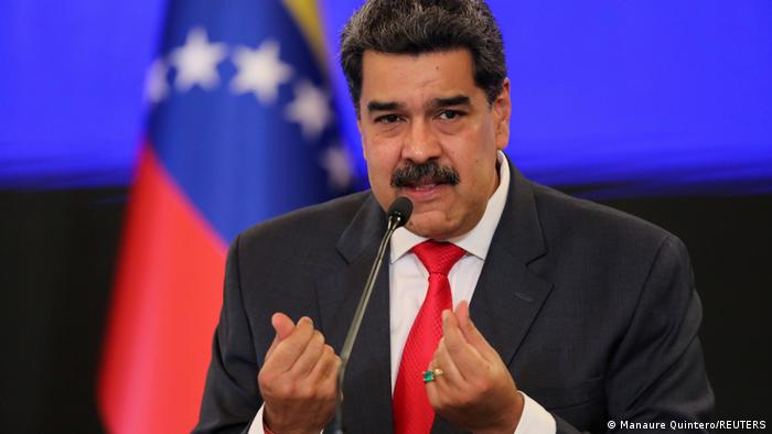 Maduro acusa a la OTAN de querer "acabar militarmente" con Rusia