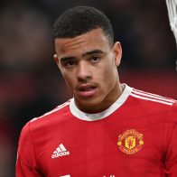 Nike suspende su relación con el futbolista Mason Greenwood, acusado de agresión sexual