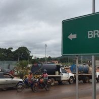 El gobernador del estado venezolano de Bolívar, Ángel Marcano, anunció este jueves la reapertura de la frontera con Brasil, cerrada desde marzo de 2020 por la pandemia de la covid-19.