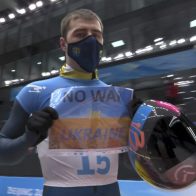 "No a la guerra en Ucrania", el mensaje de un atleta en los Juegos de Invierno
