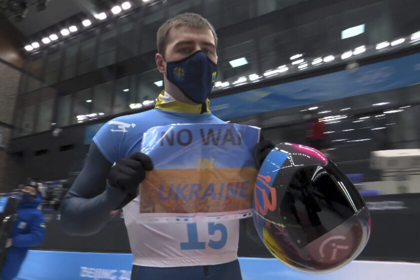 "No a la guerra en Ucrania", el mensaje de un atleta en los Juegos de Invierno