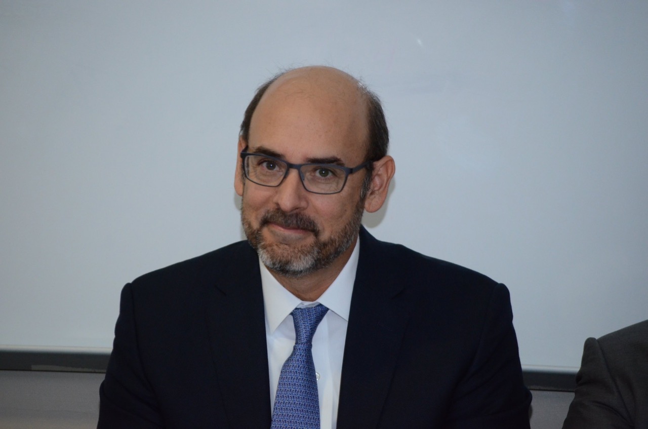 Mayor parte de combustible de RD se importa desde EEUU, según estudio