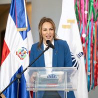 Ministra de Cultura encabeza lanzamiento colección de libros del Bicentenario de la Independencia Efímera