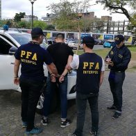 Gobierno argentino expulsa y prohíbe el ingreso del “Paisa” acusado de vender cocaína adulterada