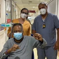 Exfutbolista Pelé tiene una infección urinaria y continuará hospitalizado