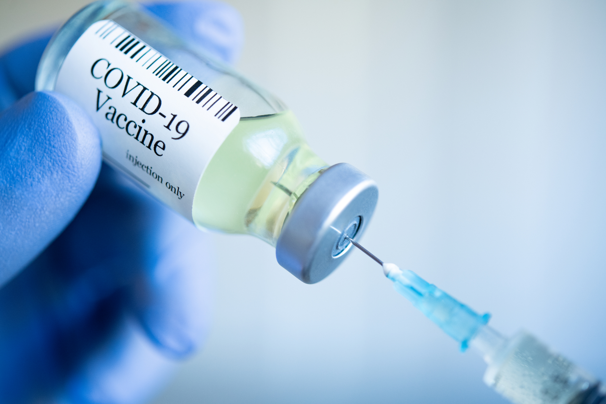 Reino Unido aprueba segunda vacuna bivalente contra el coronavirus