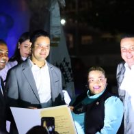 Alcaldía de DN reconoce al director regional 15 como “Joven Destacado”