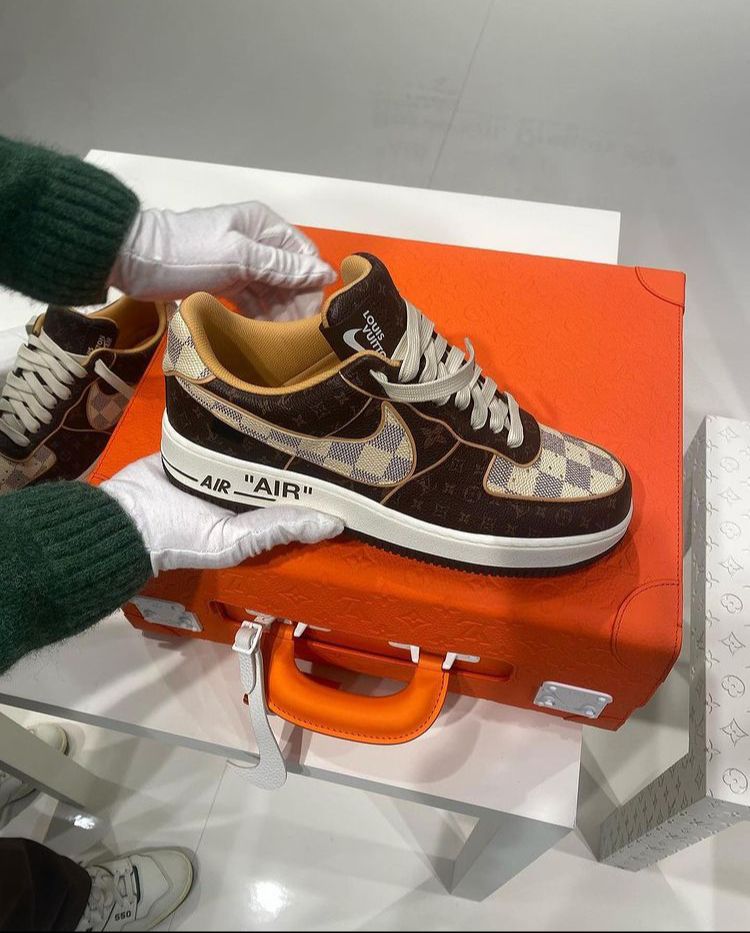 ¡352,800 dólares! Esto fue lo que costaron las nuevas Air Force 1 de Louis Vuitton y Nike