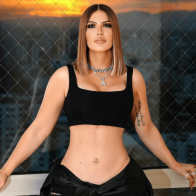 El CEO de Alofoke Media Group, Santiago Matias, indicó este martes que Alexandra Hatcu, exesposa del controversial artista Mozart La Para, estará en vivo por primera vez en la cabina de Alofoke Radio Show.Alexandra MVP por primera vez en vivo en Alofoke Radio Show