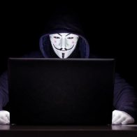 Anonymous hackea los canales del gobierno ruso y transmite el himno de Ucrania