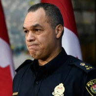 Jefe de Policía de Ottawa dimite por el caos de la protesta de camioneros en Canadá