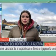 Una periodista cuenta que su camarógrafo le ha pedido que se haga cargo de su hija para él quedarse en Ucrania y luchar