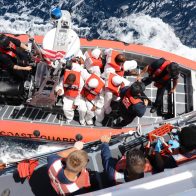 Interceptan a 38 migrantes en dos operaciones en el noroeste de Puerto Rico