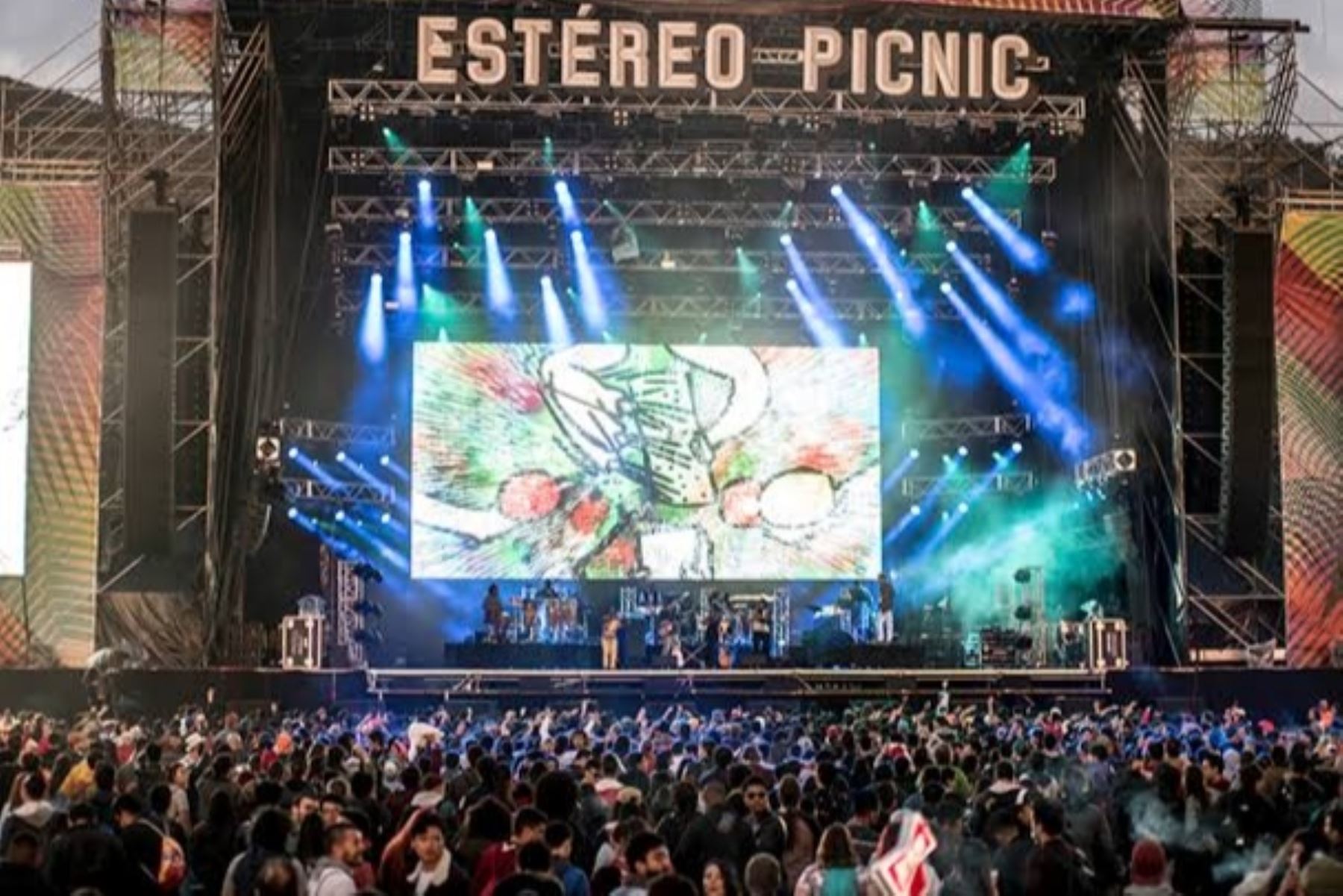 Festival Estéreo Picnic continúa tras conmoción por muerte de Taylor Hawkins